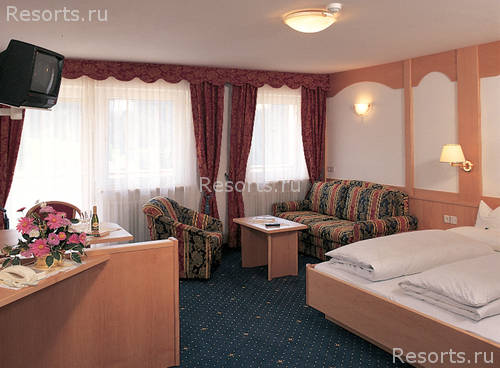Sporthotel Interski 17